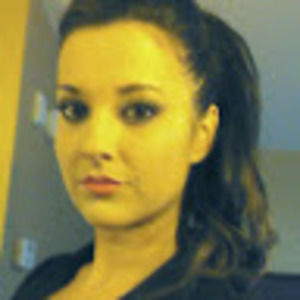 Meet your Posher, Carrie